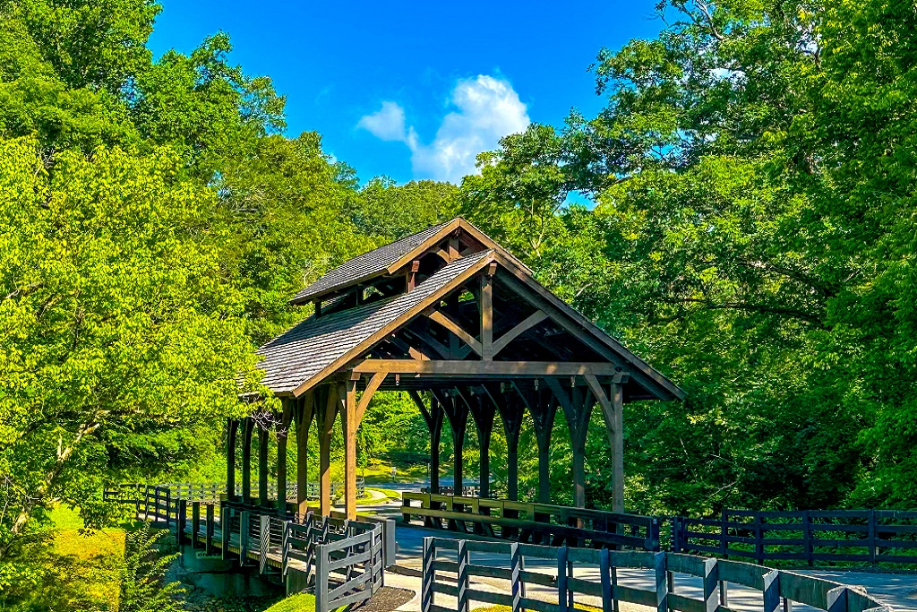 Neighborhood Amenities Covered Bridge at Harden Valley